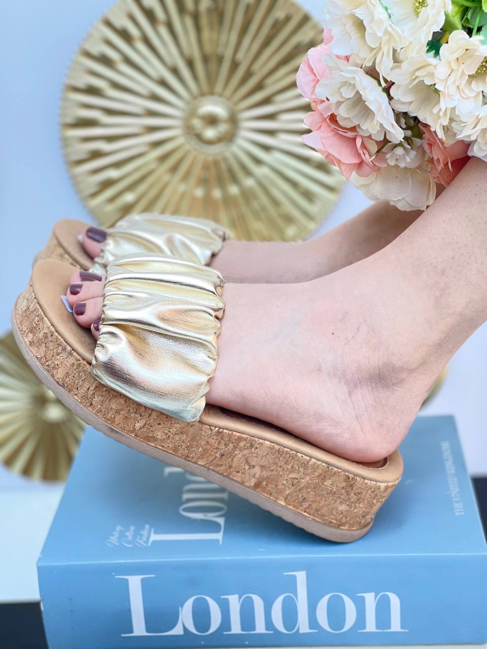 photo_5001796287766572585_y